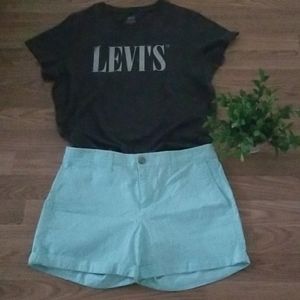 KHAKIS by GAP GIRLFRIEND 4 INCH SHORT